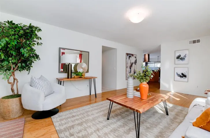 11328 Ironwood Road, San Diego, California 92131