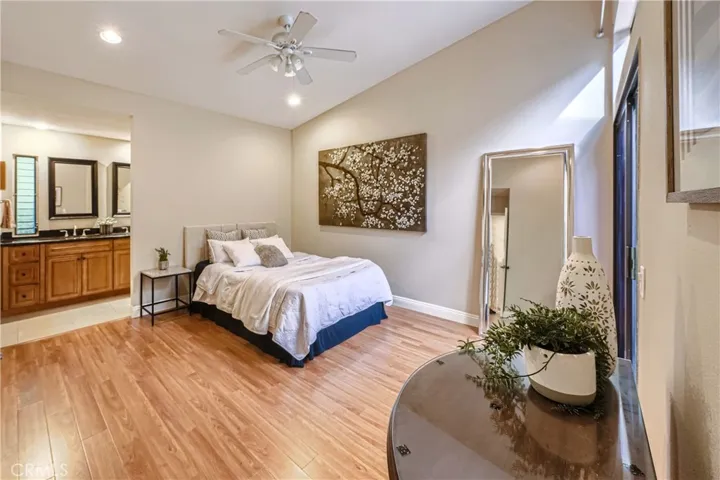 8566 Colusa Circle 903c, Huntington Beach, California 92646