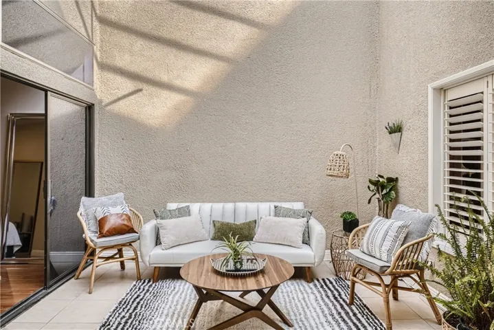 8566 Colusa Circle 903c, Huntington Beach, California 92646