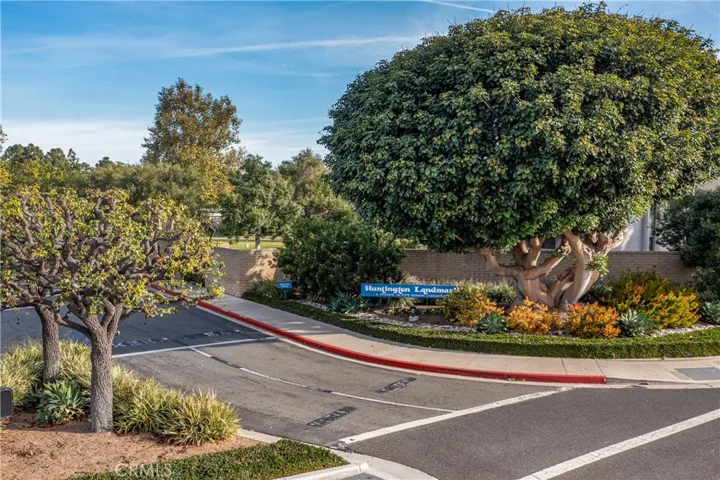 8566 Colusa Circle 903c, Huntington Beach, California 92646