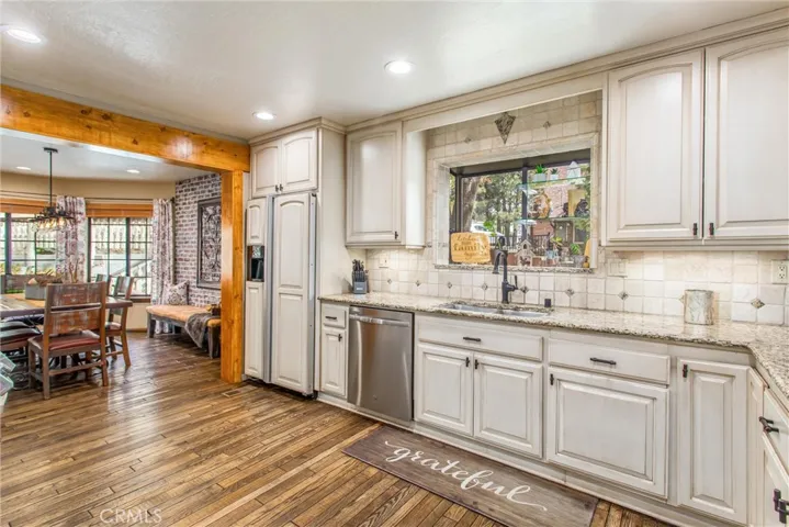 27683 North Bay Road, Lake Arrowhead, California 92352