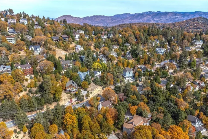27683 North Bay Road, Lake Arrowhead, California 92352