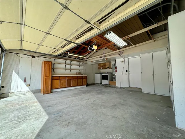 3211 Singingwood Drive, Torrance, California 90505