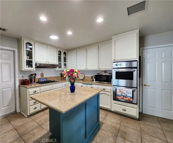 14450 Galleon Lane, Helendale, California 92342