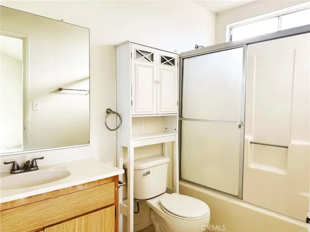 11604 Walcroft Street A, Lakewood, California 90715