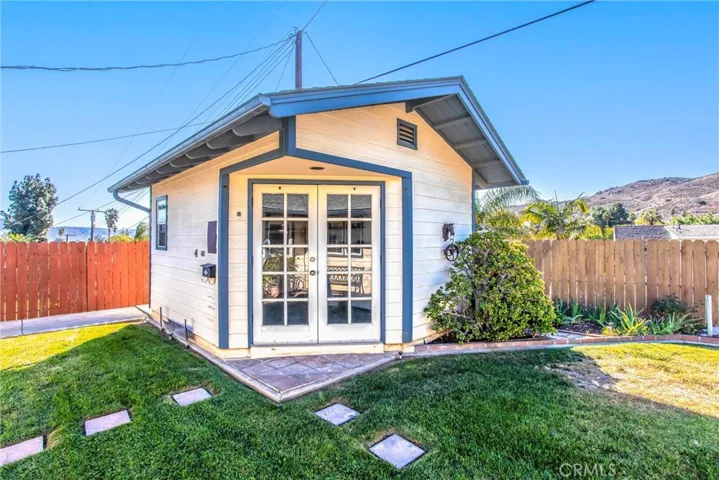 5430 Sierra Vista Avenue, Riverside, California 92505