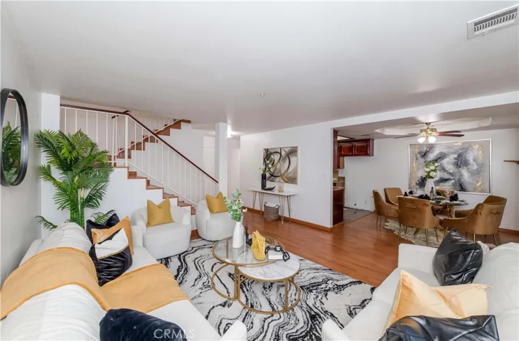 1384 S San Antonio Avenue B, Pomona, California 91766