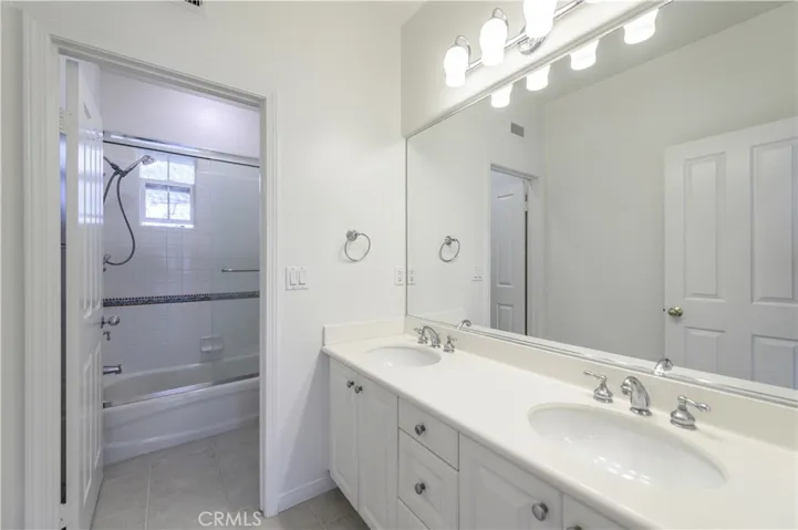 bathroom upstairs in hallway