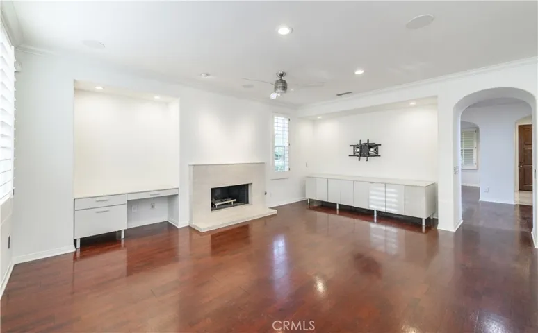 30 Calistoga, Irvine, California 92602