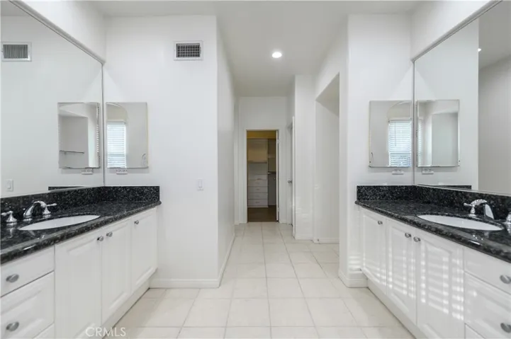 30 Calistoga, Irvine, California 92602