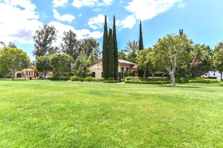 30 Calistoga, Irvine, California 92602