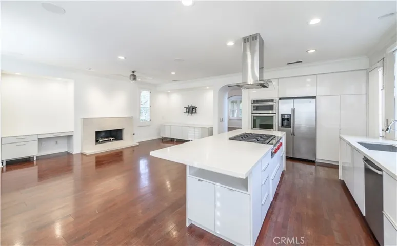 30 Calistoga, Irvine, California 92602