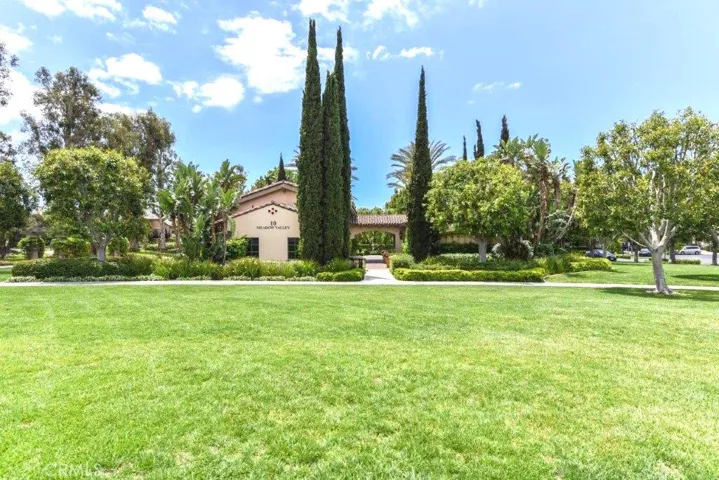 30 Calistoga, Irvine, California 92602