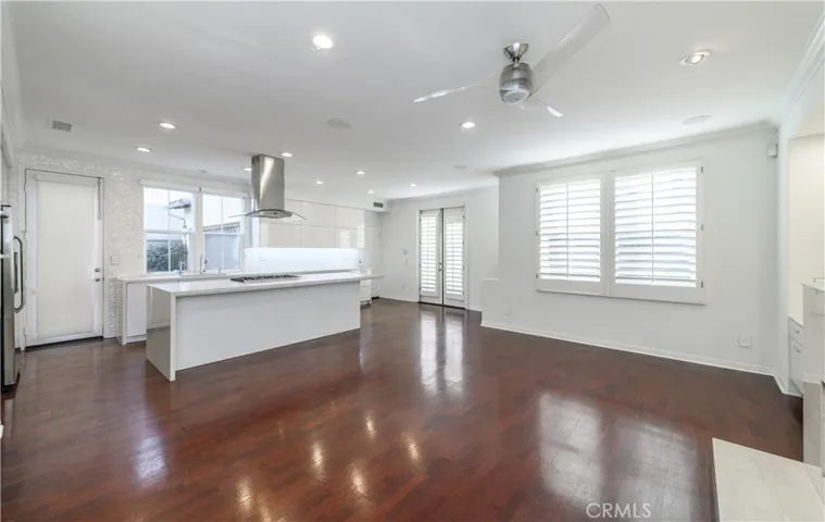 30 Calistoga, Irvine, California 92602