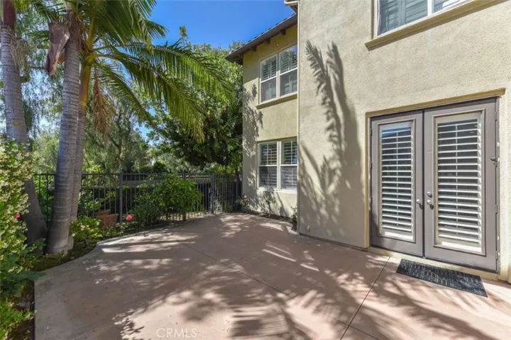 30 Calistoga, Irvine, California 92602