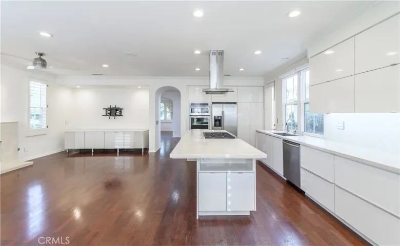 30 Calistoga, Irvine, California 92602