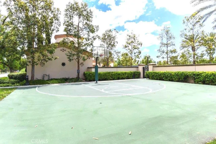 30 Calistoga, Irvine, California 92602