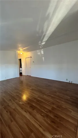 10001 W Frontage Street W 19, South Gate, California 90280
