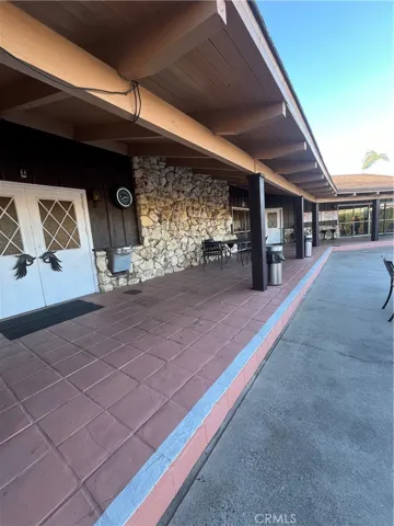 10001 W Frontage Street W 19, South Gate, California 90280
