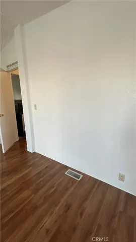 10001 W Frontage Street W 19, South Gate, California 90280