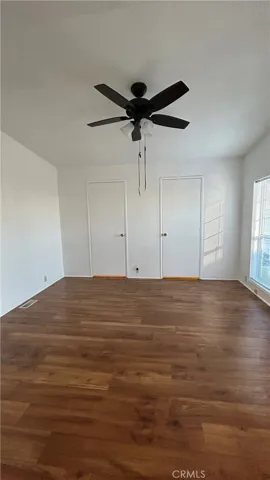 10001 W Frontage Street W 19, South Gate, California 90280