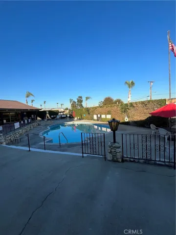 10001 W Frontage Street W 19, South Gate, California 90280
