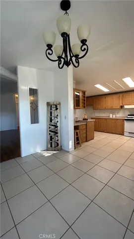 10001 W Frontage Street W 19, South Gate, California 90280