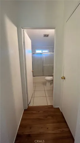 10001 W Frontage Street W 19, South Gate, California 90280