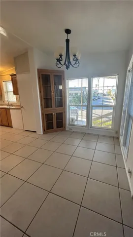 10001 W Frontage Street W 19, South Gate, California 90280