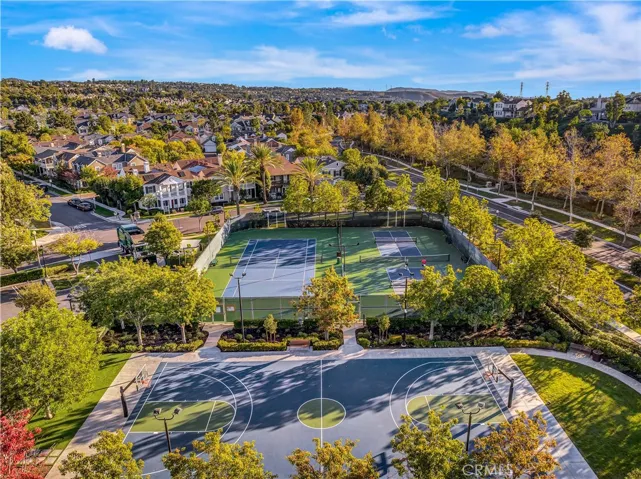 16 Shelburne Street, Ladera Ranch, California 92694