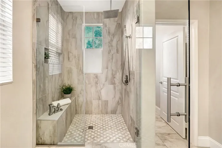 16 Shelburne Street, Ladera Ranch, California 92694