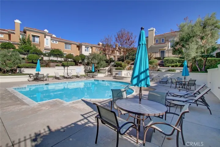 39 Via Vicini, Rancho Santa Margarita, California 92688