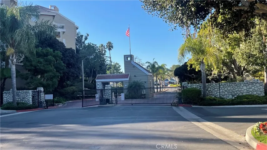 20371 Bluffside Circle Unit 213, Huntington Beach, California 92646