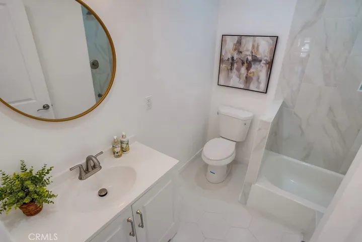 1690 261st Street, Harbor City, California 90710