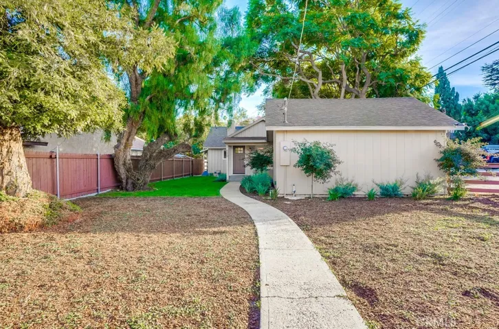 1690 261st Street, Harbor City, California 90710