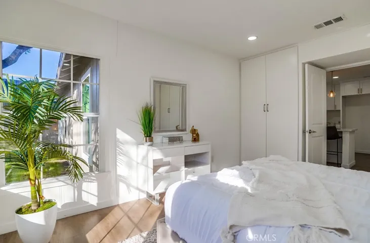 1690 261st Street, Harbor City, California 90710