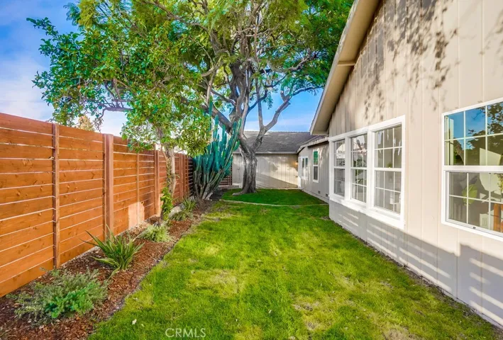1690 261st Street, Harbor City, California 90710
