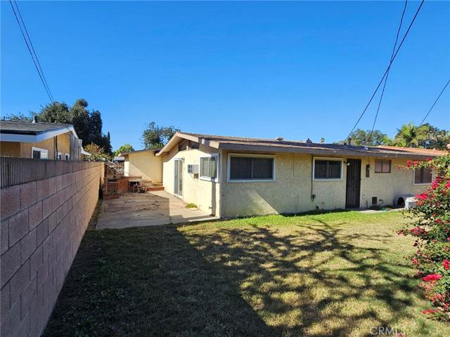 2333 S Towner Street, Santa Ana, California 92707