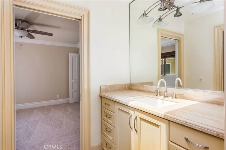 231 15th Street, Seal Beach, California 90740
