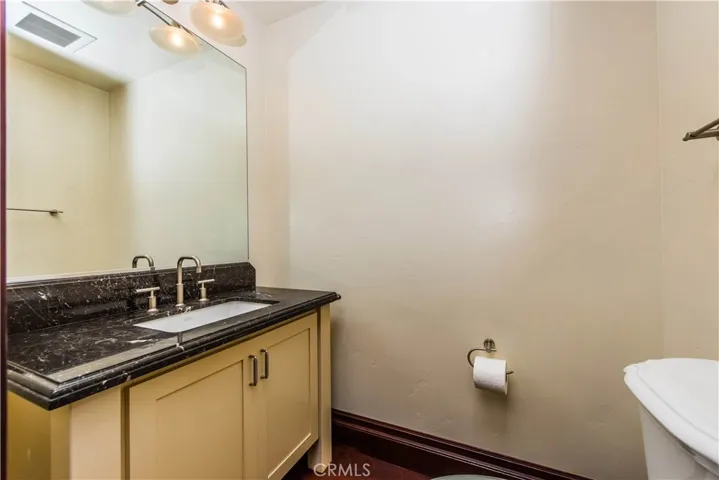 231 15th Street, Seal Beach, California 90740