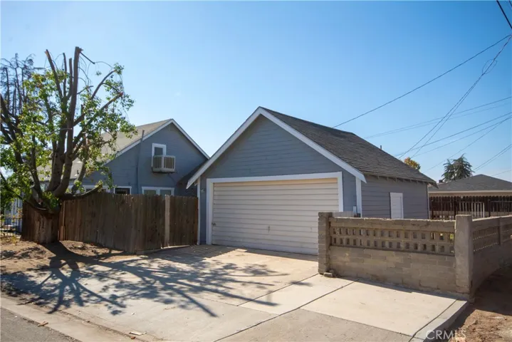130 Oregon Street, Bakersfield, California 93305