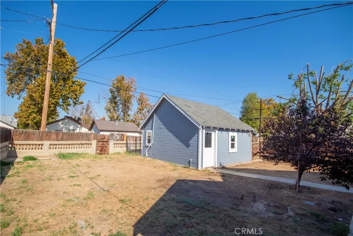 130 Oregon Street, Bakersfield, California 93305