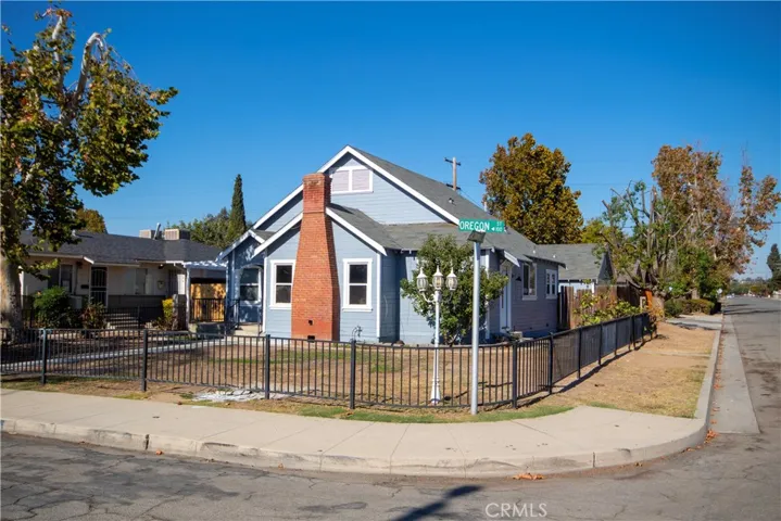 130 Oregon Street, Bakersfield, California 93305