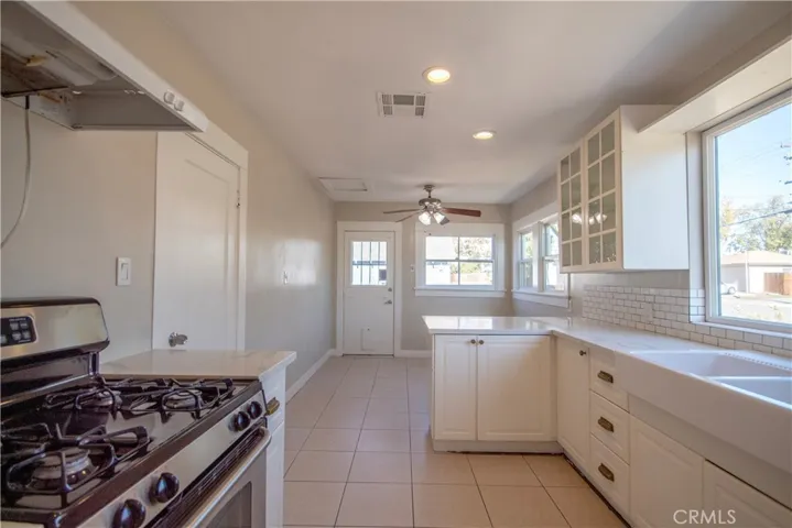 130 Oregon Street, Bakersfield, California 93305