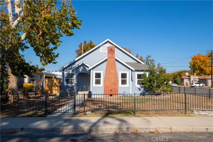 130 Oregon Street, Bakersfield, California 93305