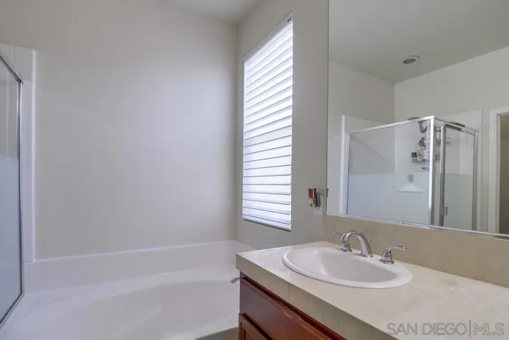 1449 Caminito Sicilia, Chula Vista, California 91915