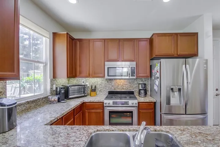 1449 Caminito Sicilia, Chula Vista, California 91915