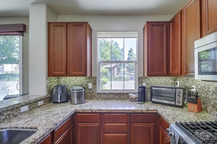 1449 Caminito Sicilia, Chula Vista, California 91915