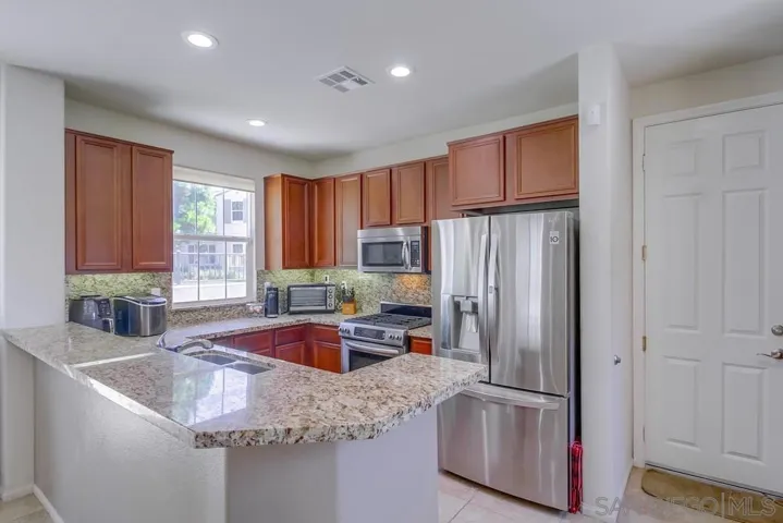 1449 Caminito Sicilia, Chula Vista, California 91915