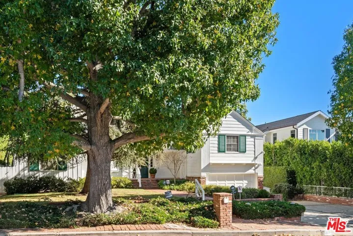 122 S Westgate Avenue, Los Angeles, California 90049